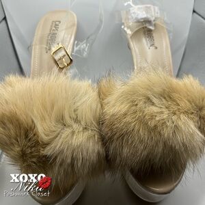 Cape Robbin Tan Faux Fur Platform  Clear Heels - Size 10